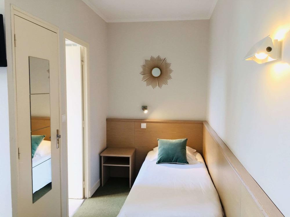 Hotel Du Parc Динард Екстериор снимка